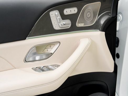 Used 2023 Mercedes-Benz GLE 350 4MATIC image 8