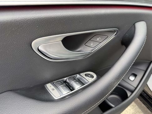 Used 2023 Mercedes-Benz E 450 4MATIC Sedan image 16