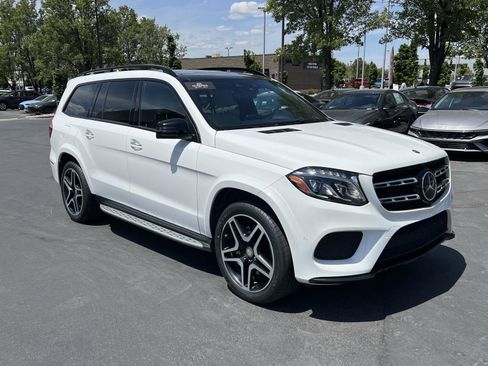 Used 2017 Mercedes-Benz GLS 550 4MATIC image 5