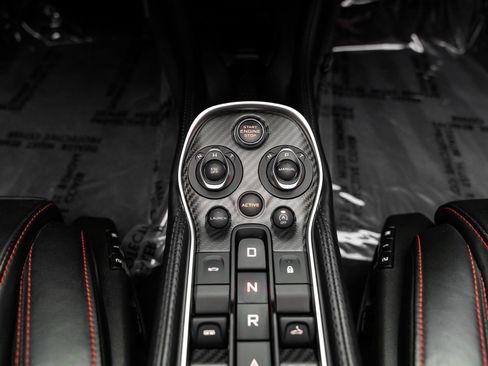 Used 2019 McLaren 570S Spider RWD image 56