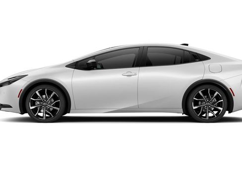 New 2026 Toyota Prius Plug-In Hybrid FWD image 81