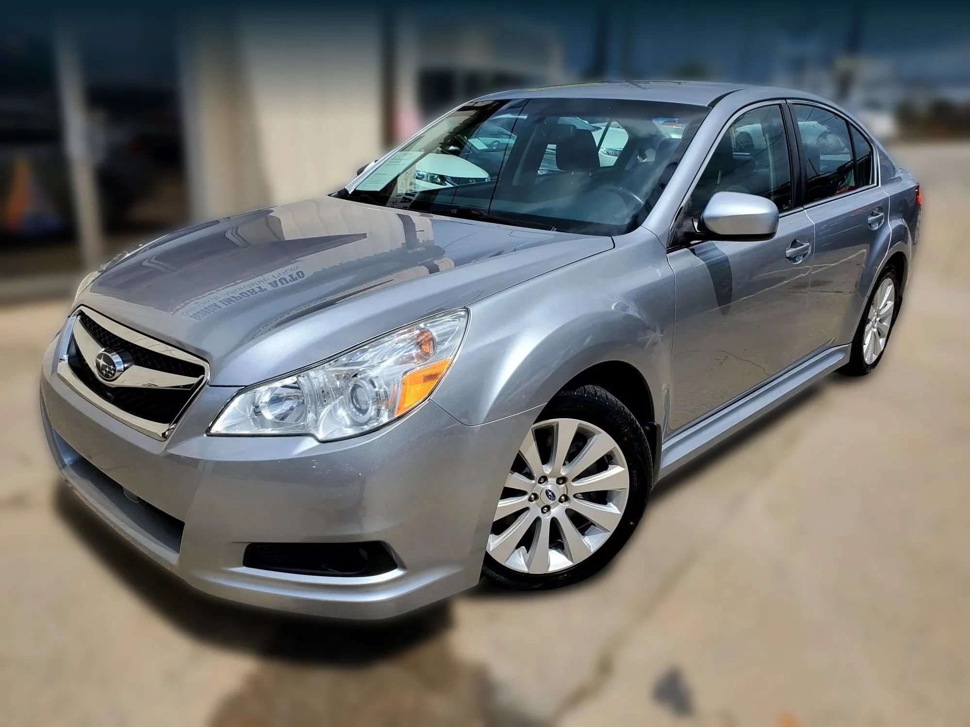 Used 2012 Subaru Legacy 3.6R Limited AWD/4WD image 5