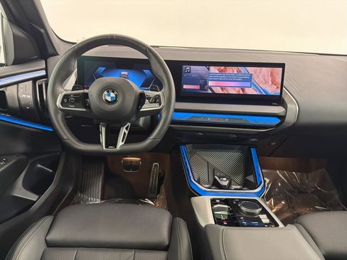 Used 2025 BMW X3 xDrive30i w/ Premium Package AWD/4WD image 23