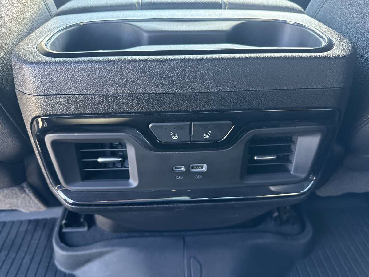 Used 2025 Chevrolet Silverado 2500 ZR2 w/ ZR2 Bison Edition AWD/4WD image 20