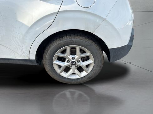 Used 2021 Kia Soul S FWD image 10