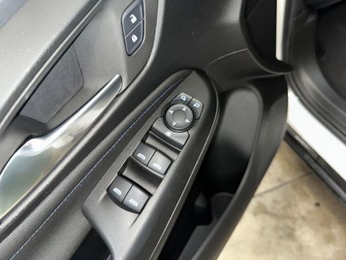 Certified 2024 Buick Envista Sport Touring w/ Convenience I Package image 5