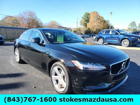 Used 2017 Volvo S90 T5 Momentum w/ Convenience Package image 1