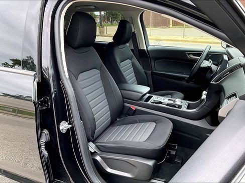 Used 2023 Ford Edge SE AWD/4WD image 7