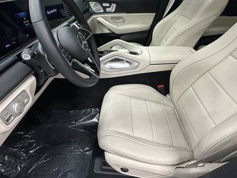 Certified 2024 Mercedes-Benz GLE 350 4MATIC image 9