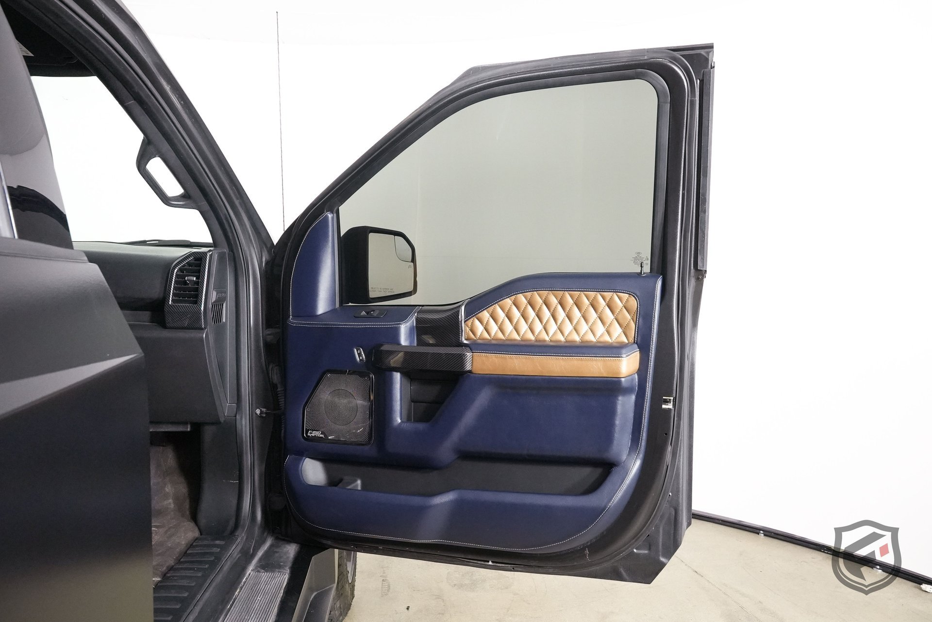Used 2018 Ford F150 XLT w/ Equipment Group 302A Luxury AWD/4WD image 27