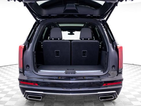 Used 2023 Cadillac XT6 Premium Luxury AWD/4WD image 33