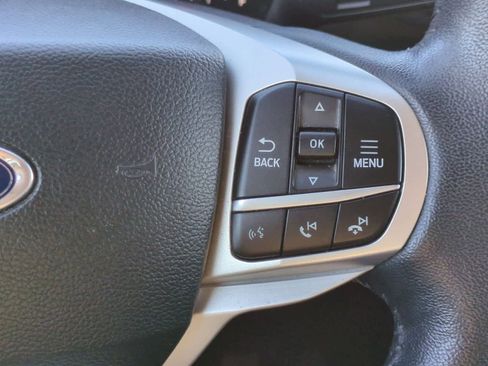 Used 2022 Ford Explorer XLT w/ Equipment Group 202A image 26