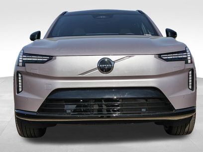 New 2026 Volvo EX90 Plus