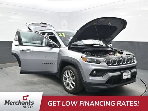 Used 2022 Jeep Compass Latitude AWD/4WD image 51