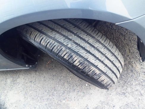 Used 2012 Chrysler 300 image 35