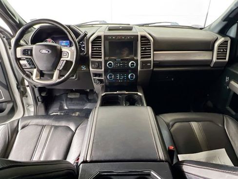 Used 2021 Ford F350 Platinum image 9