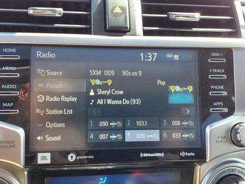 Used 2023 Toyota 4Runner Limited image 17