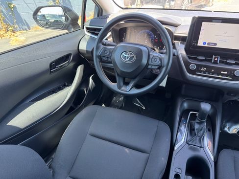 Used 2026 Toyota Corolla LE w/ Carpet Mat Package (TMS) FWD image 16