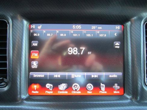 Used 2013 Dodge Charger R/T image 15