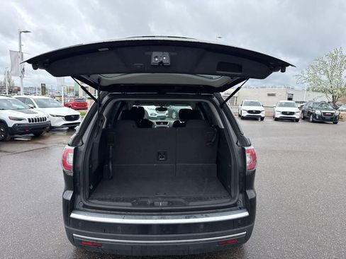 Used 2016 GMC Acadia SLE FWD image 21