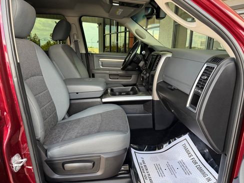 Used 2017 RAM 2500 SLT w/ Luxury Group AWD/4WD image 26