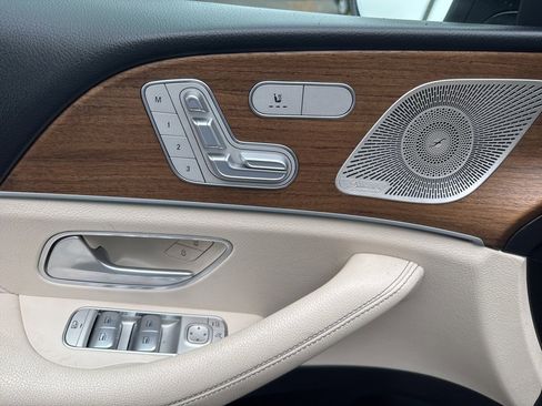 Used 2023 Mercedes-Benz GLE 350 4MATIC image 12