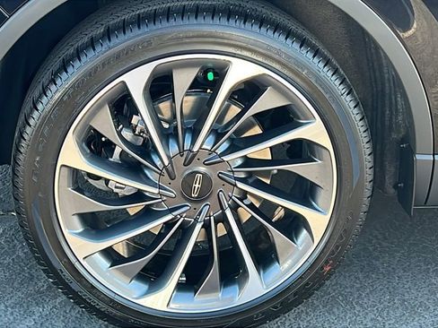 New 2025 Lincoln Aviator Reserve w/ Equipment Group 201A image 11