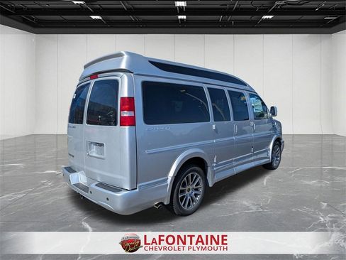 New 2025 Chevrolet Express 2500 w/ Driver Convenience Package image 6