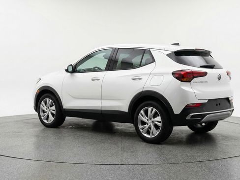 Used 2025 Buick Encore GX Preferred AWD/4WD image 6