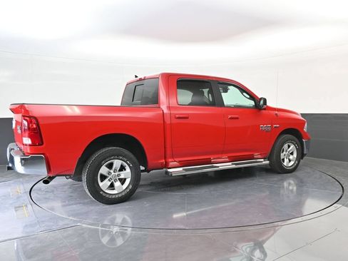 Used 2019 RAM 1500 Classic SLT w/ Luxury Group AWD/4WD image 8