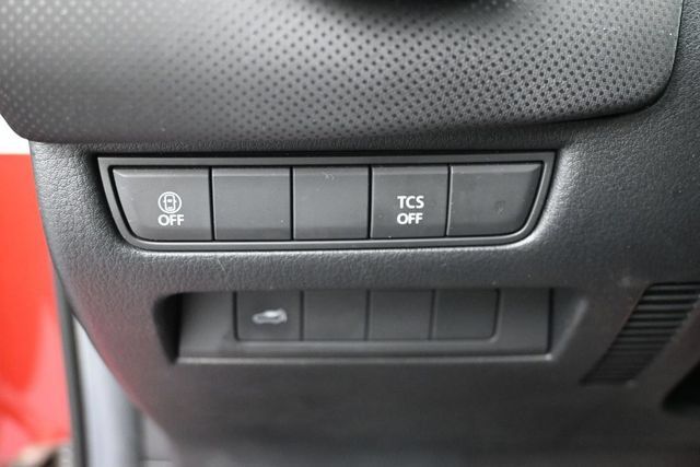 Used 2025 MAZDA CX-50 AWD 2.5 S w/ Preferred Package image 18
