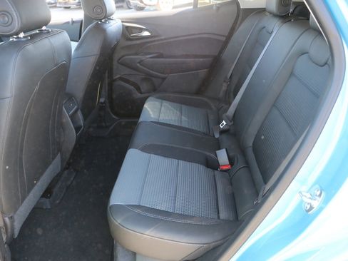 New 2026 Chevrolet Trax LT w/ LPO, Blackout Package image 26