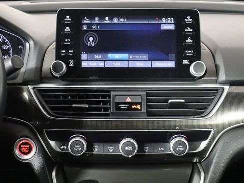 Used 2021 Honda Accord Sport image 26