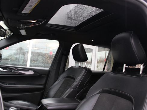 Certified 2023 Jeep Grand Cherokee L Laredo image 32