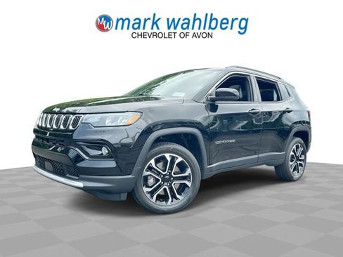 Used 2023 Jeep Compass Limited w/ Sun and Sound Group AWD/4WD image 1