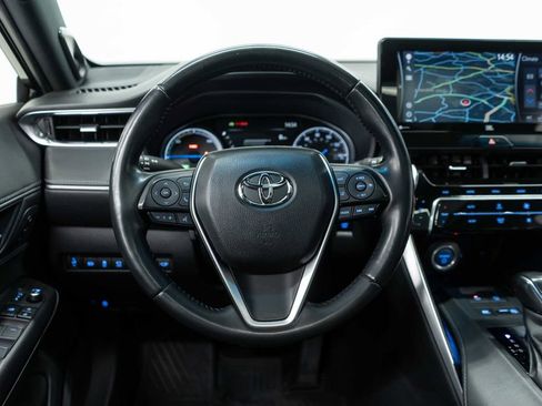 Used 2021 Toyota Venza Limited w/ Advanced Technology Package AWD/4WD image 17