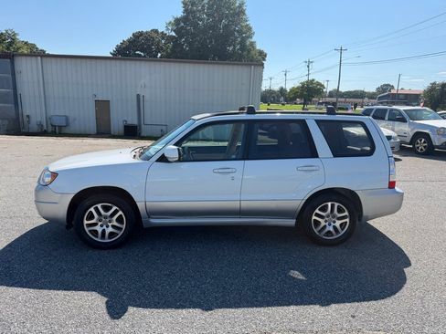 Used 2006 Subaru Forester 2.5X L.L. Bean AWD/4WD image 4