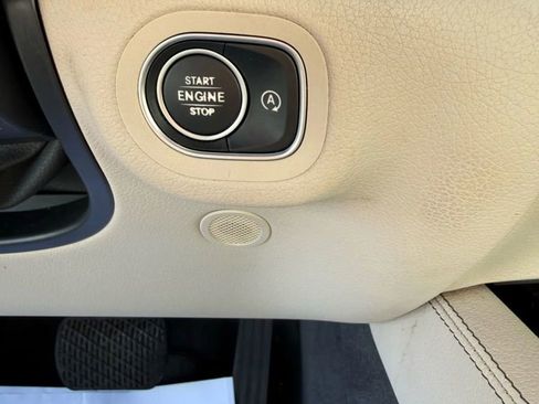 Used 2020 Mercedes-Benz GLS 450 4MATIC image 38