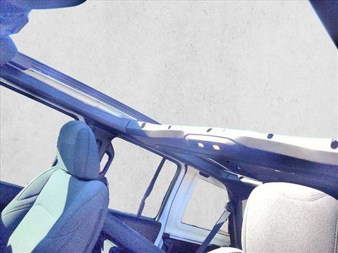 Used 2025 Jeep Wrangler Willys image 20