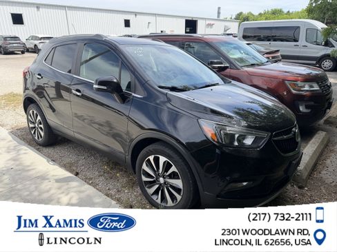 Used 2017 Buick Encore Preferred FWD image 1