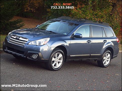 Used 2014 Subaru Outback 2.5i Premium AWD/4WD image 4
