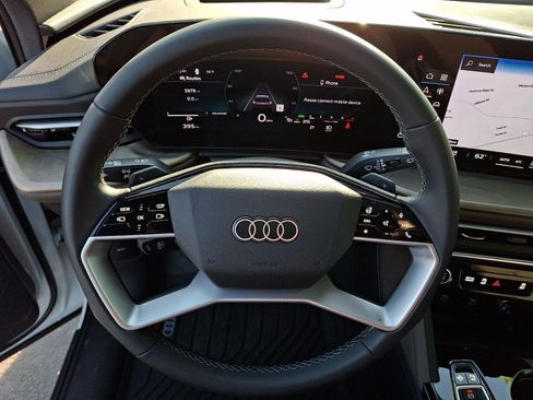 Certified 2025 Audi Q5 Premium Plus w/ Premium Plus AWD/4WD image 20
