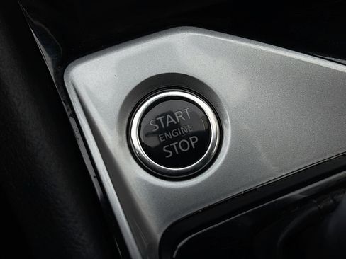 Used 2024 Nissan Altima 2.5 SV FWD image 29