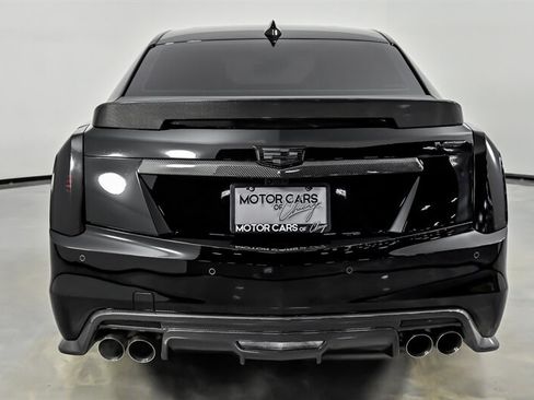 Used 2019 Cadillac CTS V w/ Carbon Fiber Package RWD image 9
