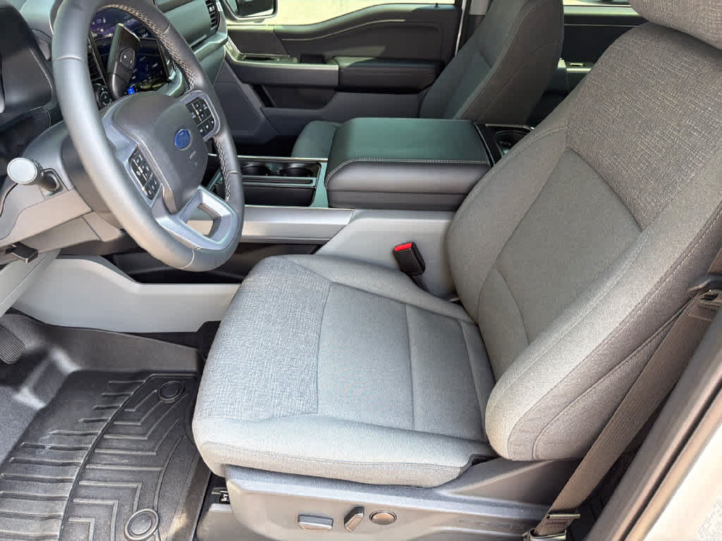 Used 2026 Ford F150 XLT w/ Equipment Group 302A MID AWD/4WD image 9