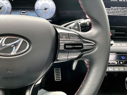 Used 2023 Hyundai Elantra N Line image 11