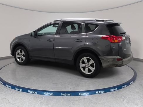 Used 2015 Toyota RAV4 XLE AWD/4WD image 9