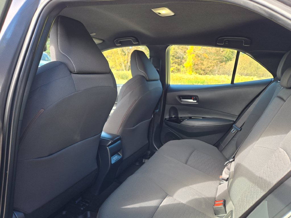 Used 2023 Toyota Corolla SE FWD image 15
