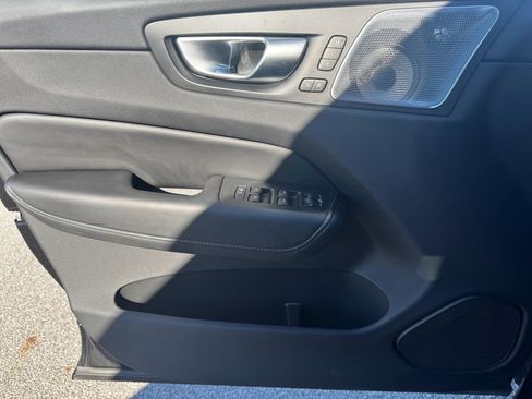 Used 2024 Volvo XC60 T8 Ultimate w/ Protection Package Premier image 35