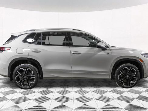 New 2026 Volkswagen Tiguan SEL R-Line image 11